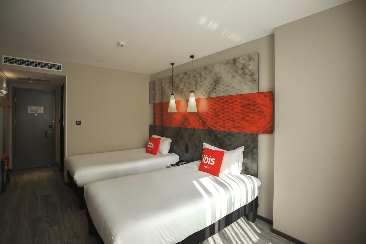 Ibis Lanzhou Wuquan Square Hotell Eksteriør bilde