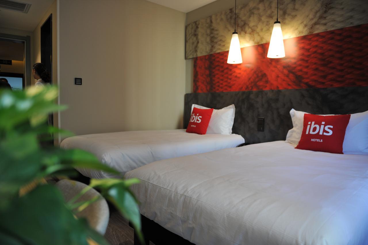 Ibis Lanzhou Wuquan Square Hotell Eksteriør bilde